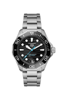 TAG Heuer Aquaracer stainless steel dive watch with black dial and unidirectional bezel