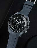 Curved Rubber Strap - Grey - OM Luxury